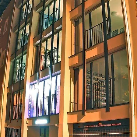帕特里夏公寓酒店 3*